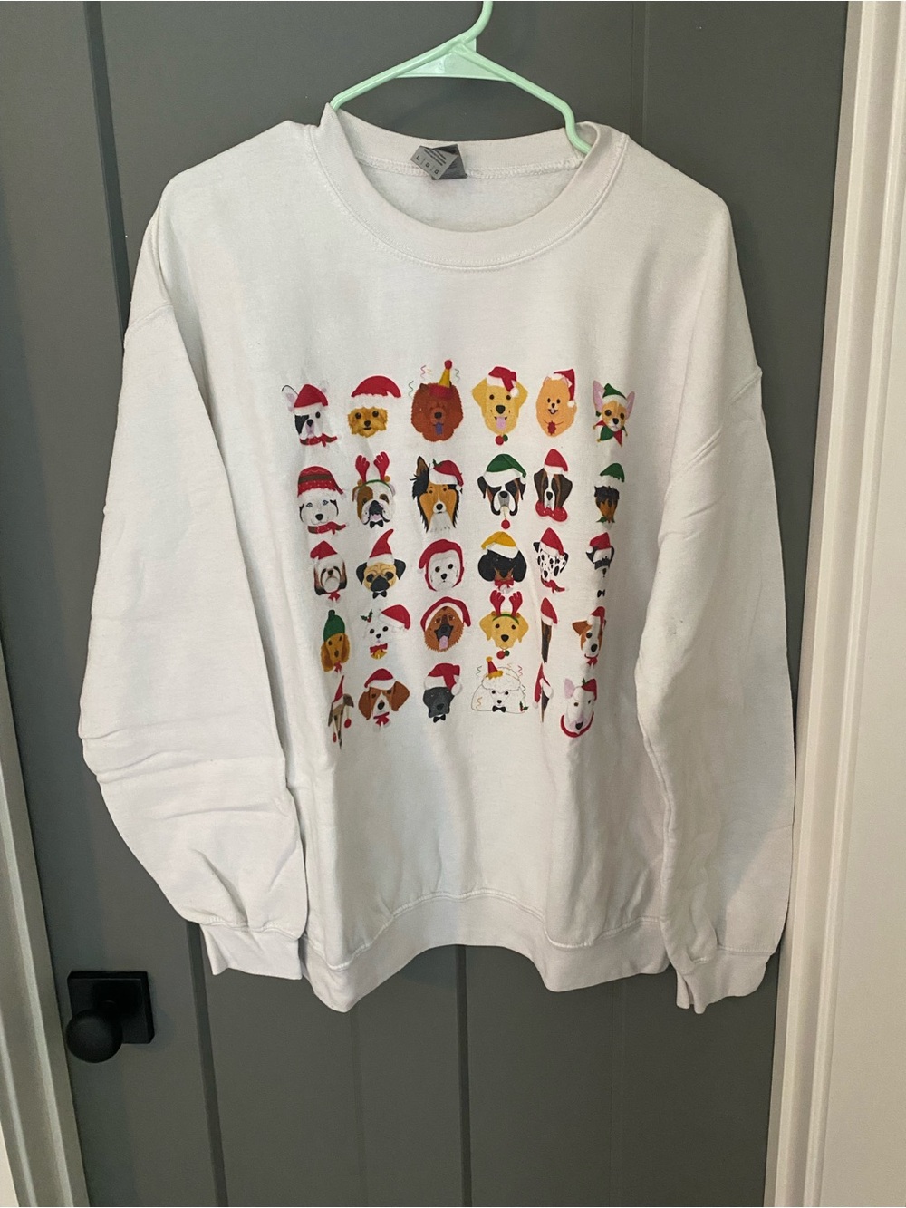 Gildan White Crewneck Sweatshirt with Grey Tag